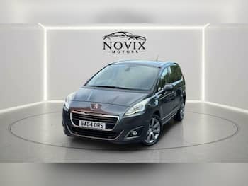 Used Peugeot 5008 2014 for sale - 79647280: Photo