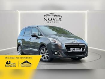 Used Peugeot 5008 2014 for sale - 79741649: Photo