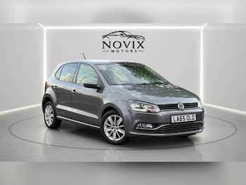 Used Volkswagen Polo 2015 for sale - 79712179: Photo