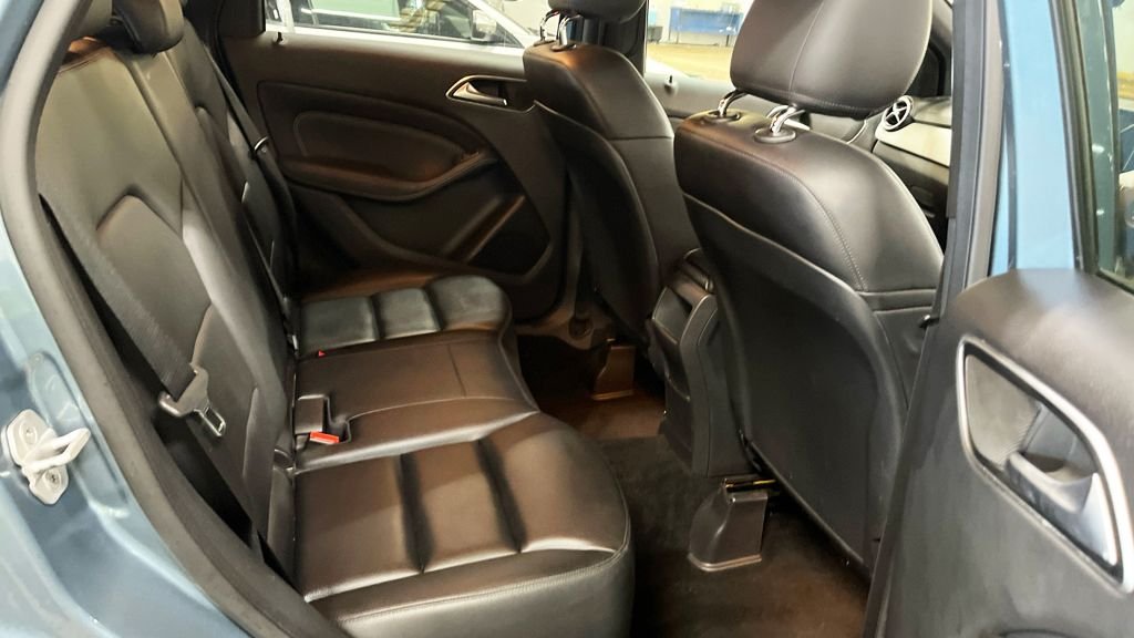 Used Mercedes-Benz B Class 2012 for sale - 77780830: Photo 10