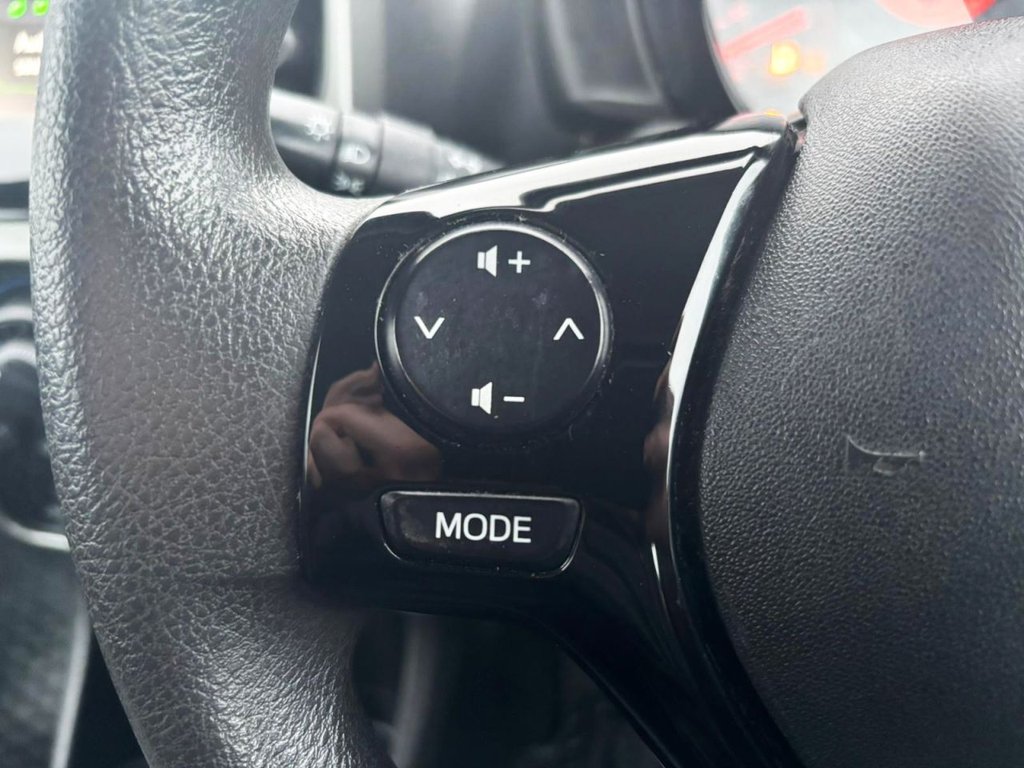 Used Peugeot 108 2015 for sale - 76772986: Photo 18