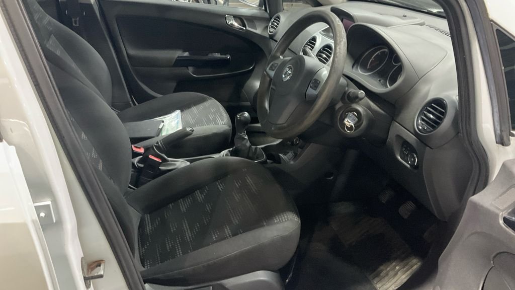 Used Vauxhall Corsa 2013 for sale - 76724832: Photo 21