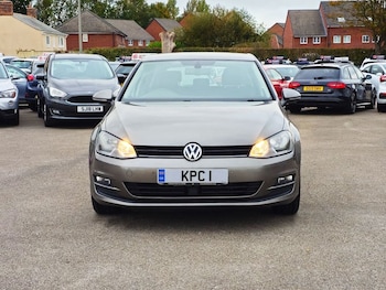 Used Volkswagen Golf 2015 for sale - 76148163: Photo 3