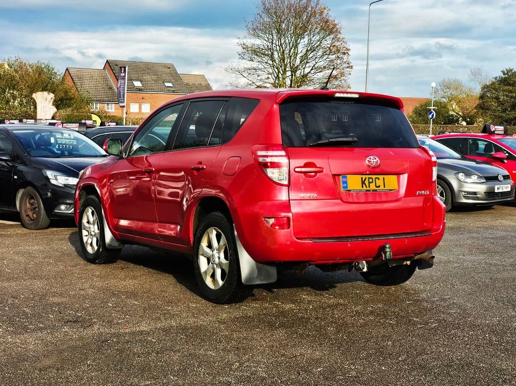 Used Toyota RAV4 2010 for sale - 76317088: Photo 6