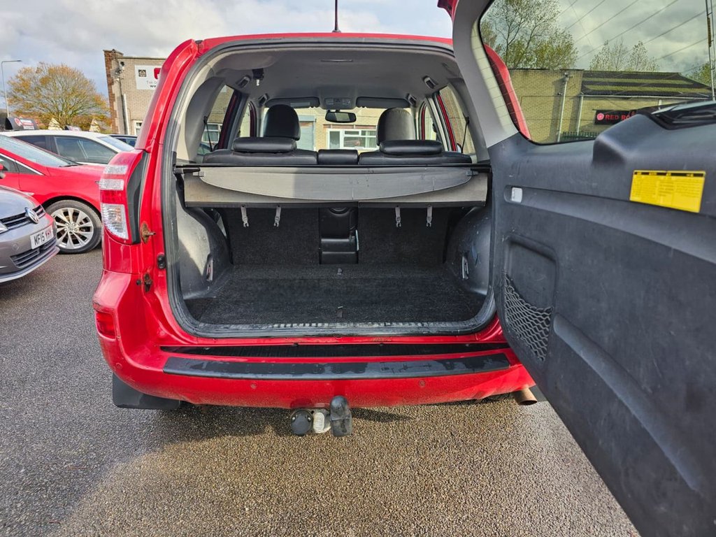 Used Toyota RAV4 2010 for sale - 76317088: Photo 8