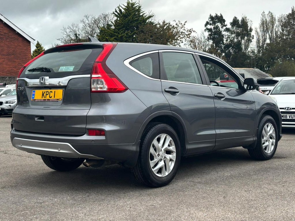 Used Honda CR-V 2015 for sale - 76385942: Photo 11