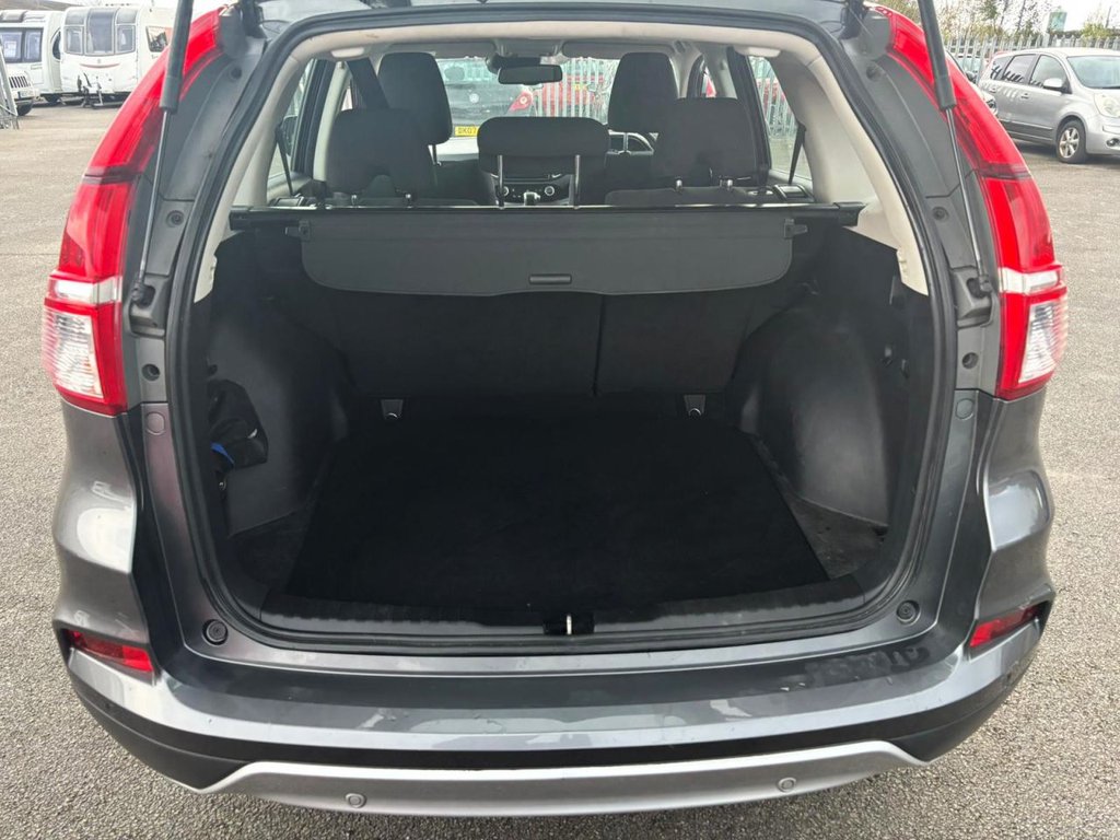 Used Honda CR-V 2015 for sale - 76385942: Photo 9