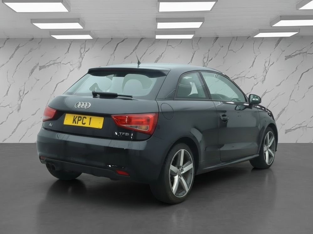 Used Audi A1 2012 for sale - 77165970: Photo 4