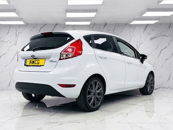 Used Ford Fiesta 2013 for sale - 79472934: Photo