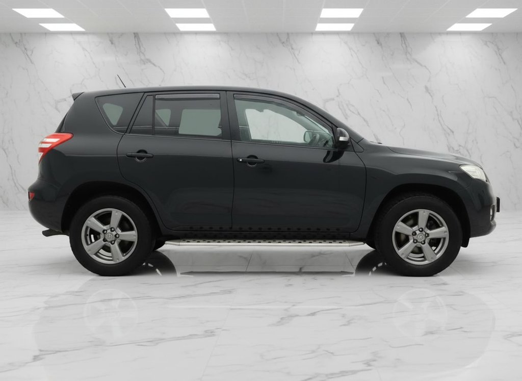 Used Toyota RAV4 2012 for sale - 77065254: Photo 6