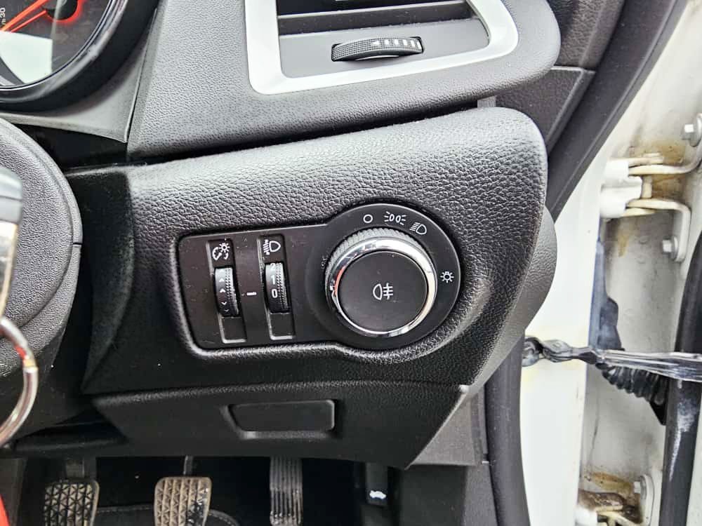 Used Vauxhall Astra 2015 for sale - 76470387: Photo 21