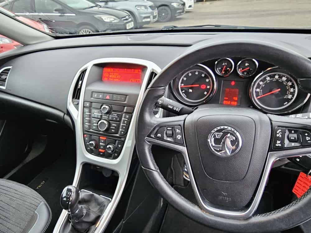 Used Vauxhall Astra 2015 for sale - 76470387: Photo 23