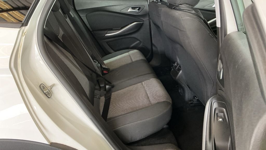 Used Vauxhall Grandland X 2019 for sale - 78110977: Photo 10