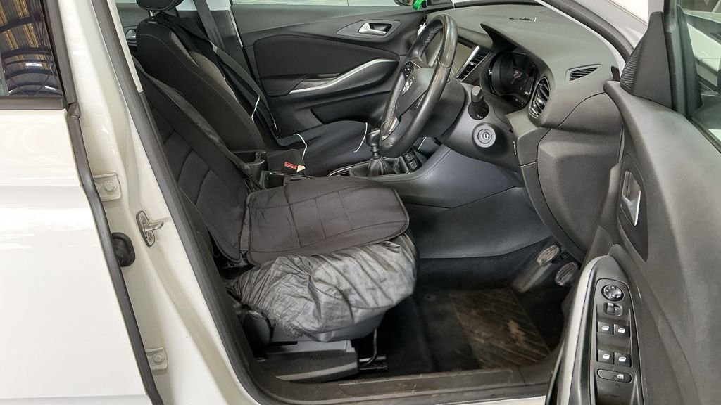 Used Vauxhall Grandland X 2019 for sale - 78110977: Photo 9