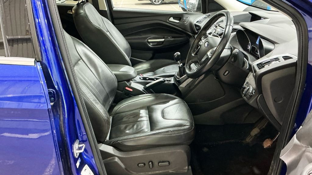 Used Ford Kuga 2015 for sale - 76487038: Photo 9