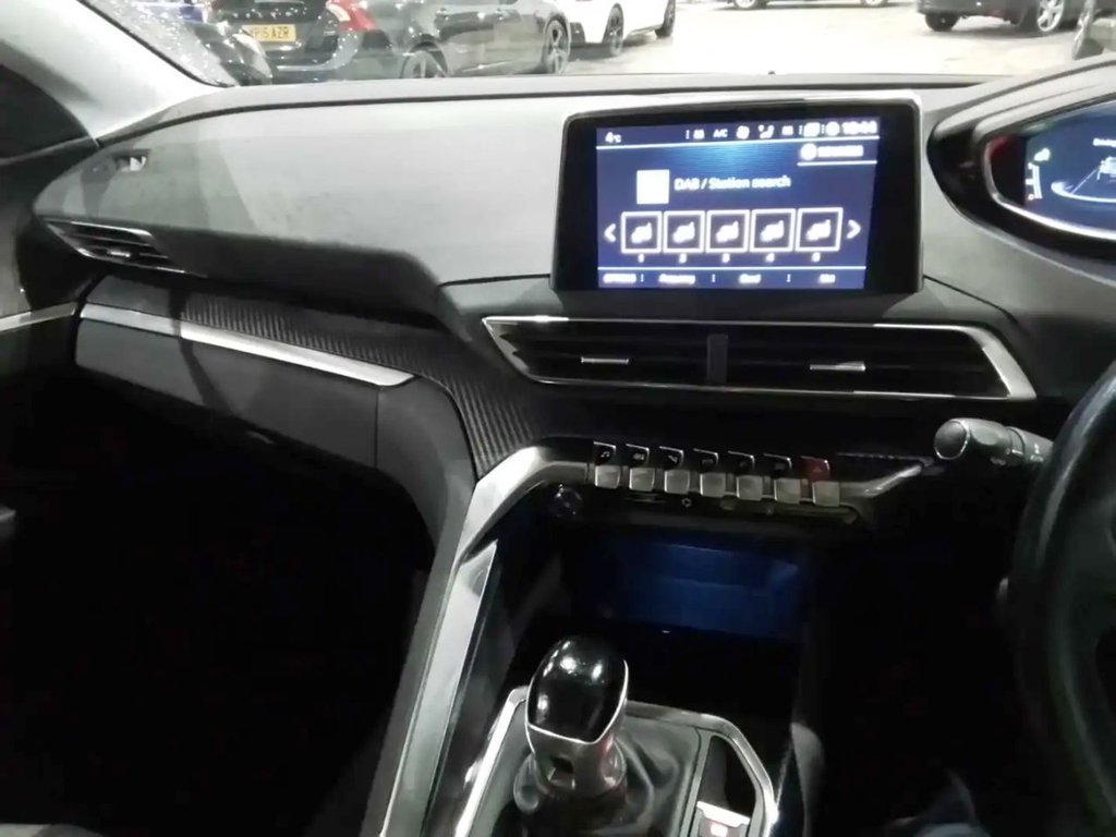 Used Peugeot 3008 2017 for sale - 77178021: Photo 3