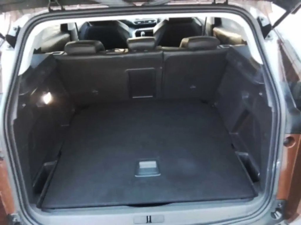 Used Peugeot 3008 2017 for sale - 77178021: Photo 7