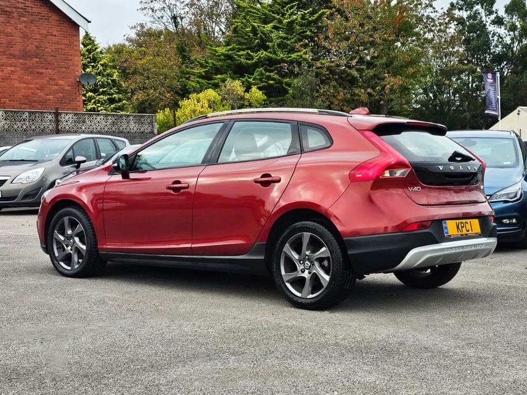 Used Volvo V40 Cross Country 2014 for sale - 76235980: Photo 6