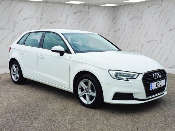 Used Audi A3 2018 for sale - 76148080: Photo 2