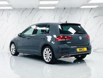 Used Volkswagen Golf 2017 for sale - 79210397: Photo
