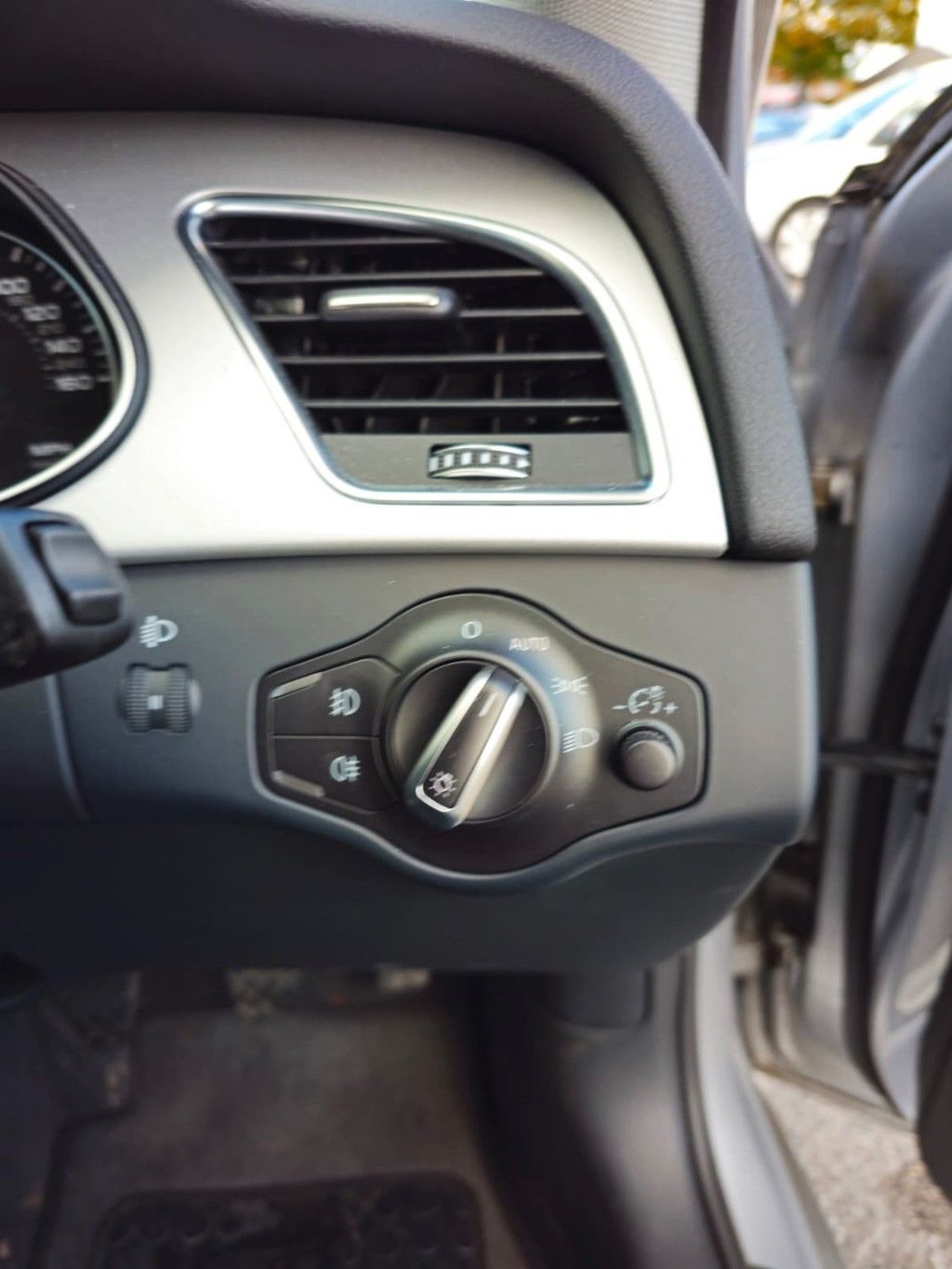 Used Audi A4 2015 for sale - 76010183: Photo 31