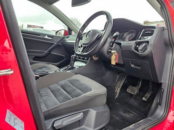 Used Volkswagen Golf 2014 for sale - 76280245: Photo 28