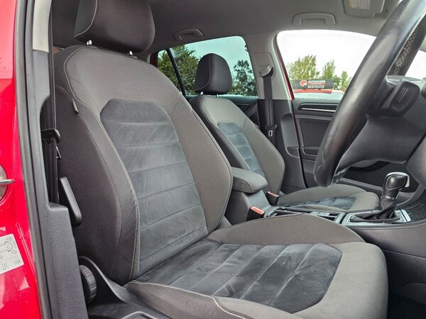 Used Volkswagen Golf 2014 for sale - 76280245: Photo 29