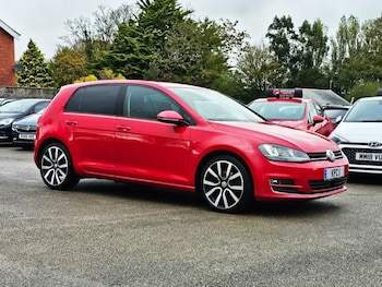 Used Volkswagen Golf 2014 for sale - 76280245: Photo 2