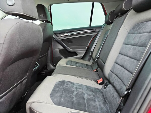 Used Volkswagen Golf 2014 for sale - 76280245: Photo 30