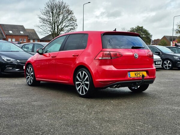 Used Volkswagen Golf 2014 for sale - 76280245: Photo 7