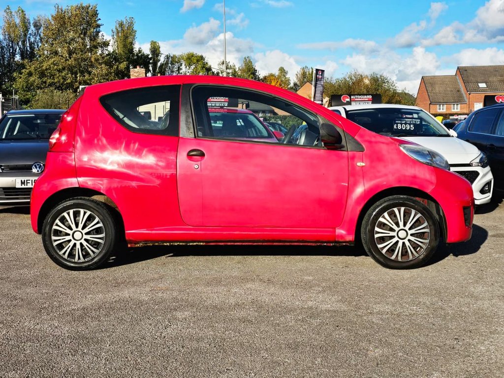Used Peugeot 107 2010 for sale - 76317190: Photo 14