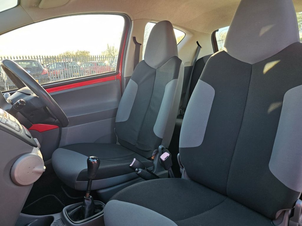 Used Peugeot 107 2010 for sale - 76317190: Photo 16