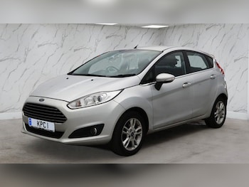 Used Ford Fiesta 2015 for sale - 77620970: Photo