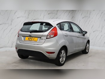 Used Ford Fiesta 2015 for sale - 77620970: Photo
