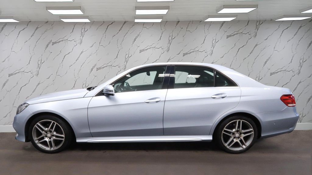 Used Mercedes-Benz E Class 2013 for sale - 76535970: Photo 5