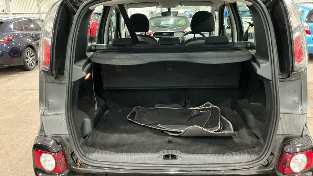 Used Citroen C3 Picasso 2012 for sale - 76396098: Photo 11