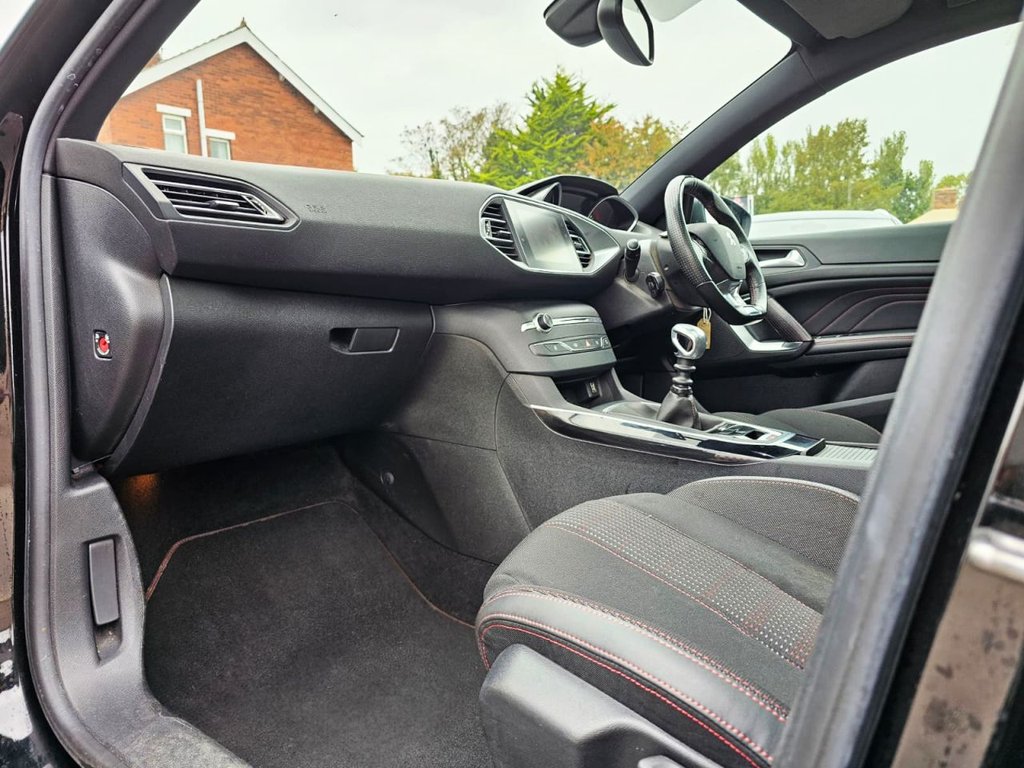 Used Peugeot 308 2019 for sale - 76273916: Photo 15
