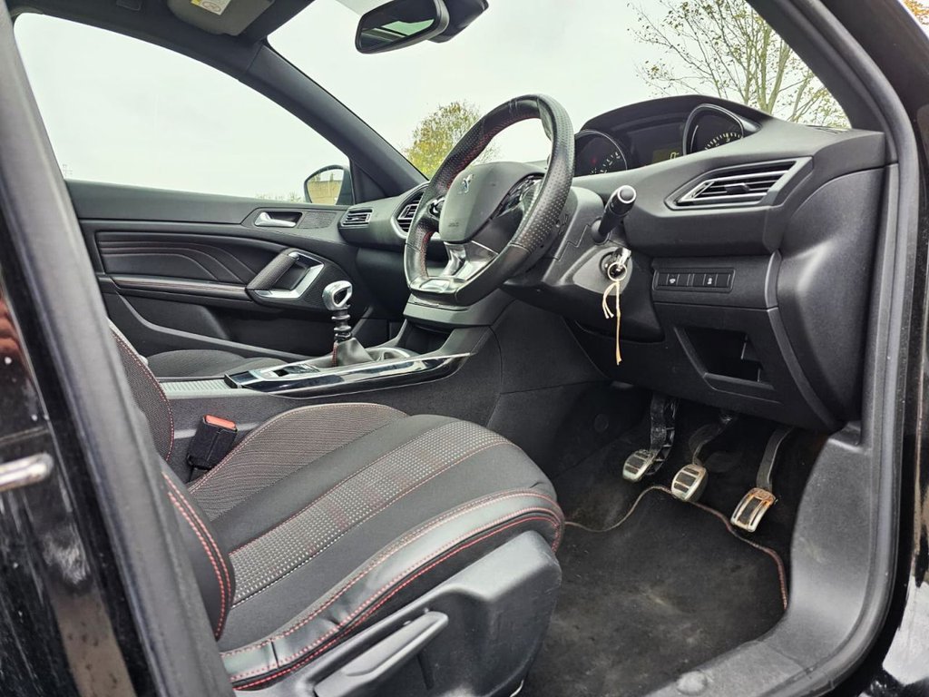 Used Peugeot 308 2019 for sale - 76273916: Photo 29