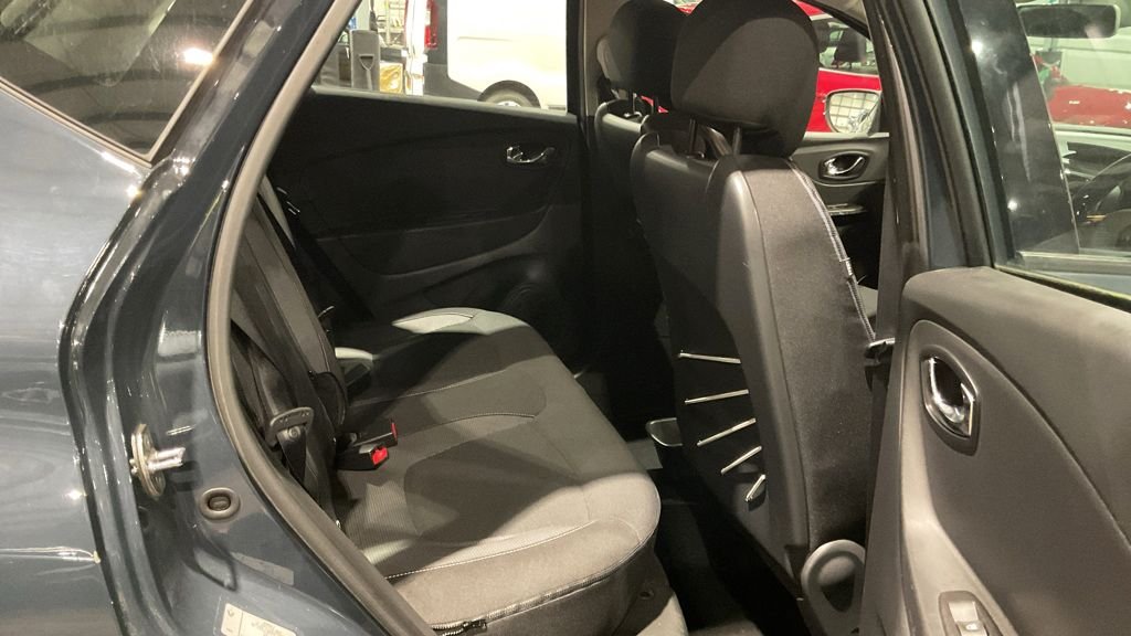 Used Renault Captur 2016 for sale - 77841304: Photo 10