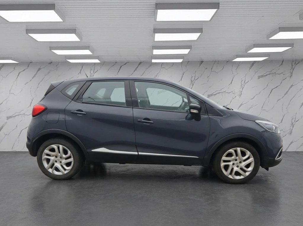 Used Renault Captur 2016 for sale - 77841304: Photo 6