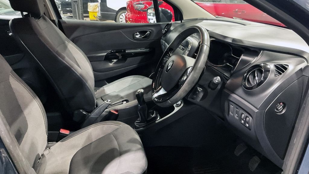 Used Renault Captur 2016 for sale - 77841304: Photo 9