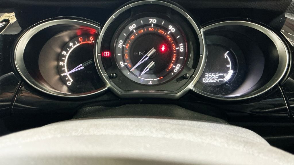 Used DS Automobiles DS 3 2015 for sale - 78136962: Photo 8