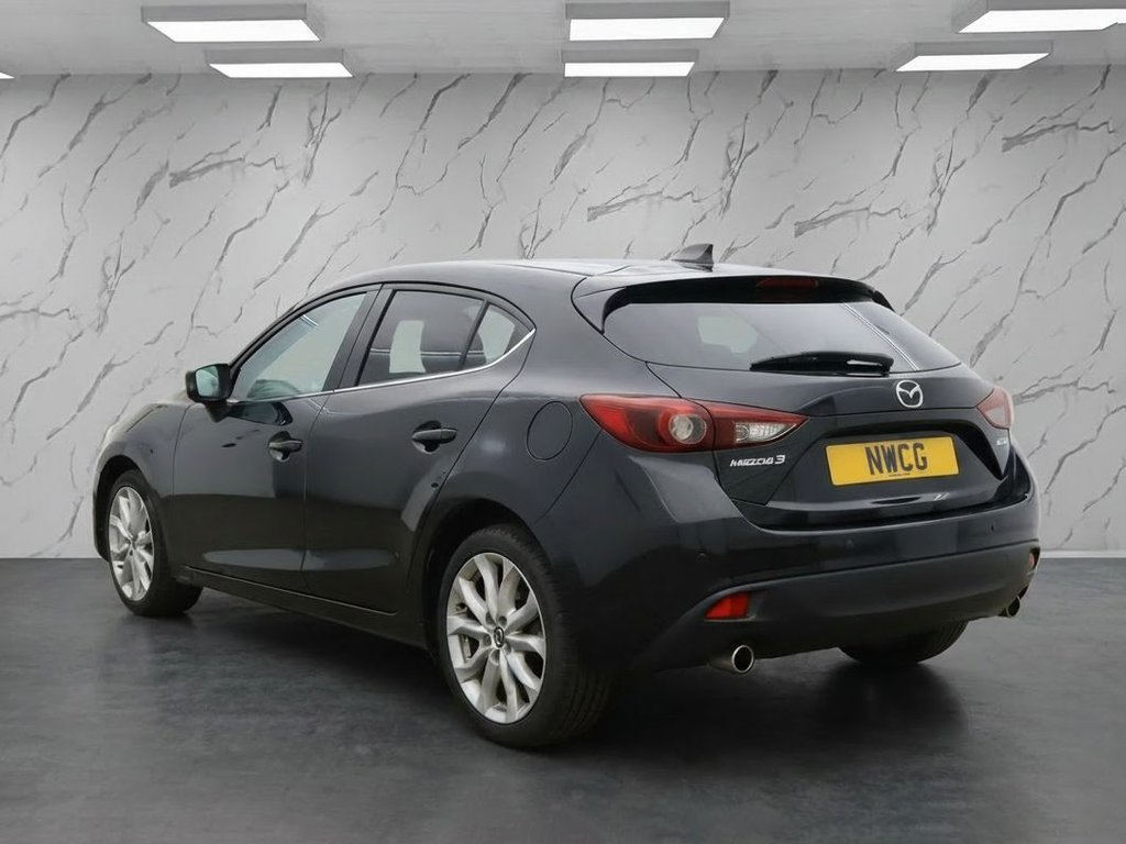 Used Mazda Mazda3 2015 for sale - 78140697: Photo 3