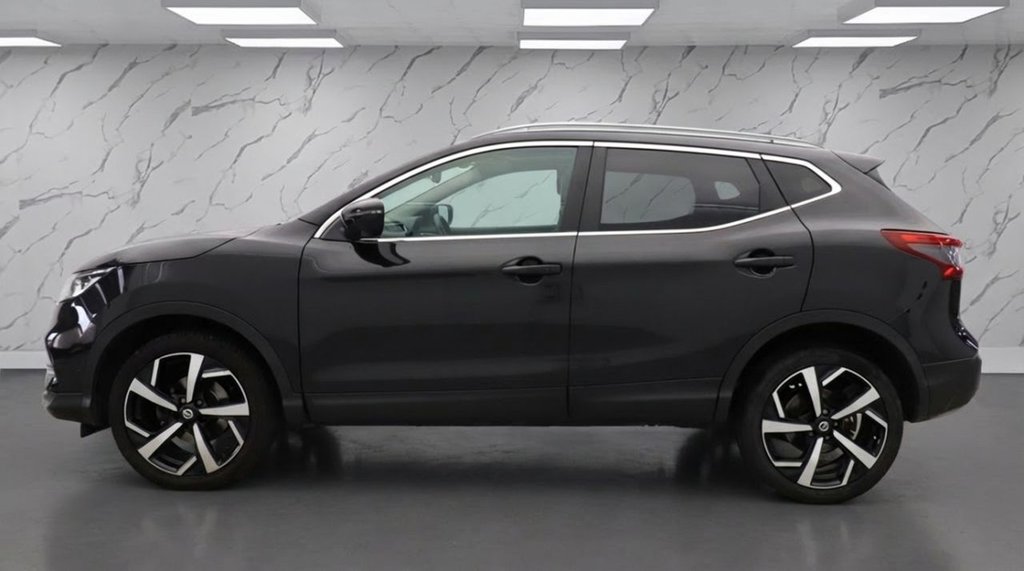Used Nissan Qashqai 2018 for sale - 77059620: Photo 3