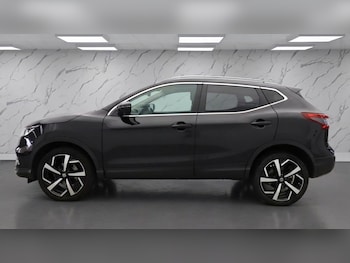Used Nissan Qashqai 2018 for sale - 77059620: Photo