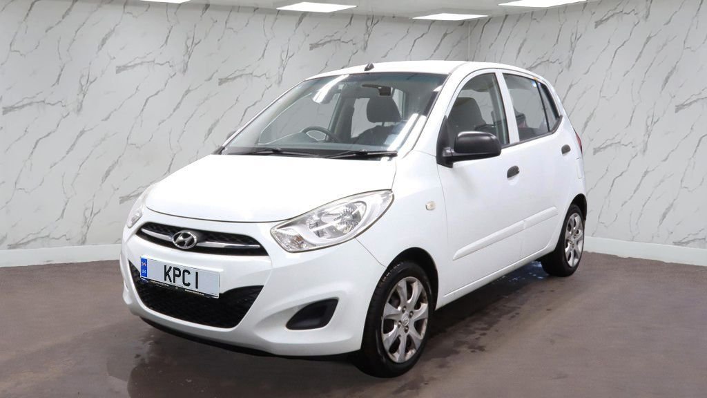 Used Hyundai i10 2013 for sale - 76642721: Photo 2