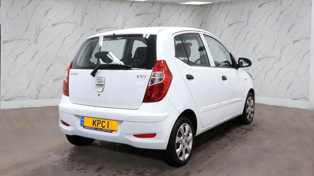 Used Hyundai i10 2013 for sale - 76642721: Photo 4