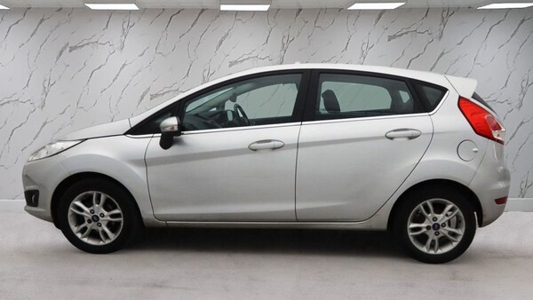 Used Ford Fiesta 2015 for sale - 76029380: Photo 5