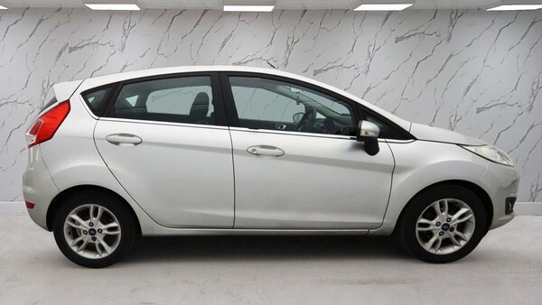 Used Ford Fiesta 2015 for sale - 76029380: Photo 6