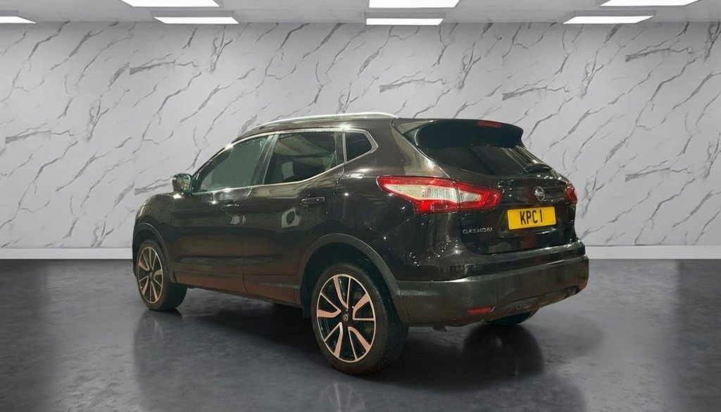 Used Nissan Qashqai 2015 for sale - 77165959: Photo 3